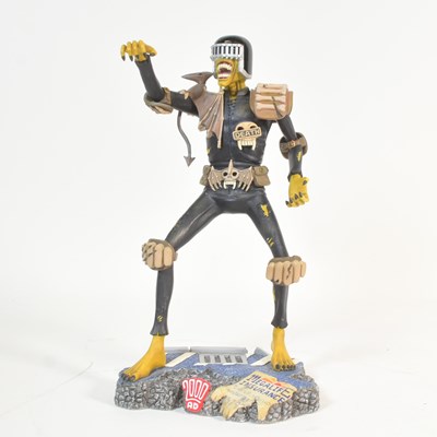 Lot 407 - 2000AD JUDGE DREDD - ROBERT HARROP - LARGE SCALE RESIN STATUE