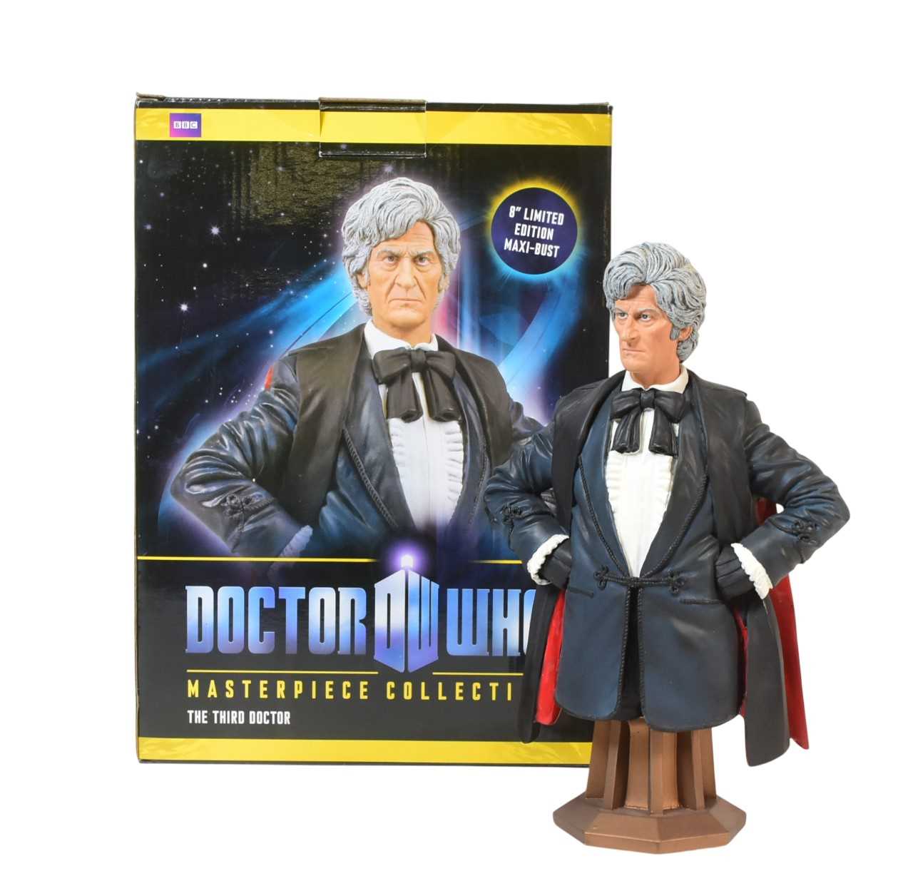 Lot 472 - DOCTOR WHO - TITAN MERCHANDISE - THE THIRD DOCTOR