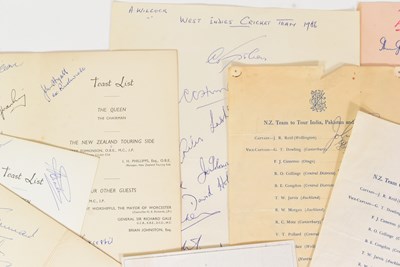 Lot 115 - CRICKET - COLLECTION OF 1950S - 1970S CRICKET AUTOGRAPHS