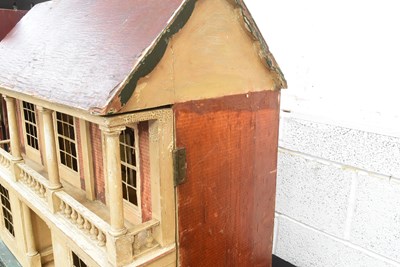 Lot 150 - DOLLS HOUSE - EARLY LINES BROS / TRIANG DOLL HOUSE