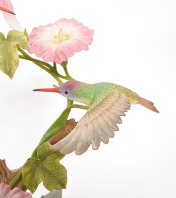 Lot 145 - MARURI STUDIO - LIMITED EDITION BISQUE PORCELAIN HUMMINGBIRD FIGURE
