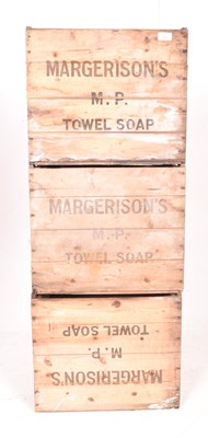 Lot 558 - LARGE COLLECTION OF VINTAGE 20TH CENTURY ADVERTISING CRATES
