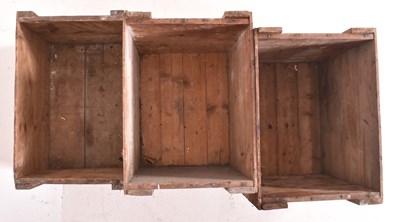 Lot 558 - LARGE COLLECTION OF VINTAGE 20TH CENTURY ADVERTISING CRATES