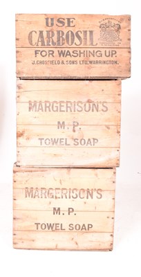 Lot 558 - LARGE COLLECTION OF VINTAGE 20TH CENTURY ADVERTISING CRATES