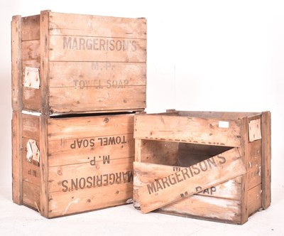 Lot 558 - LARGE COLLECTION OF VINTAGE 20TH CENTURY ADVERTISING CRATES