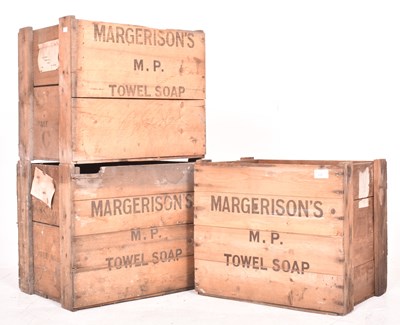 Lot 558 - LARGE COLLECTION OF VINTAGE 20TH CENTURY ADVERTISING CRATES
