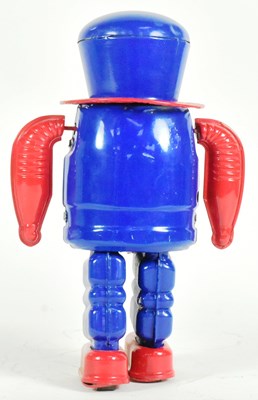Lot 557 - TINPLATE TOYS - VINTAGE JAPANESE YONEZAWA ROBOT