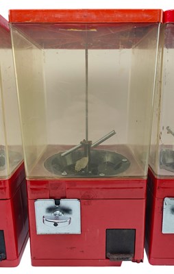 Lot 18 - ' SUPERETTE ' - THREE VINTAGE 20P SWEETS SHOP VENDING MACHINES
