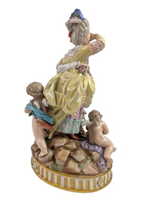 Lot 33 - MEISSEN GERMAN 19TH CENTURY 'THE BROKEN BRIDGE' HAND PAINTED PORCELAIN FIGURE