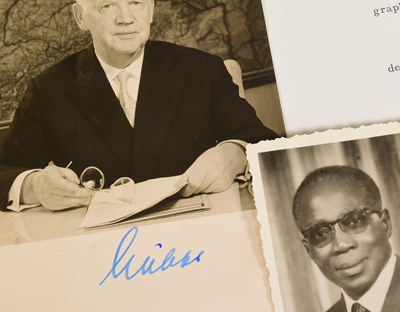 Lot 163 - WORLD LEADERS - COLLECTION OF AUTOGRAPHS