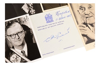 Lot 163 - WORLD LEADERS - COLLECTION OF AUTOGRAPHS