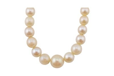 Lot 257 - EARLY 20TH CENTURY CULTURED PEARL NECKLACE