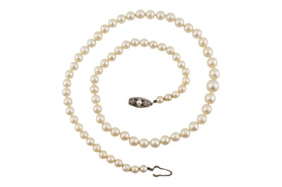 Lot 160 - MIKIMOTO CULTURED PEARL NECKLACE CASED
