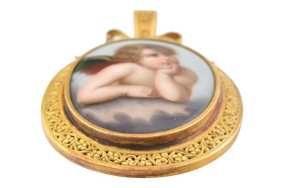 Lot 12 - FRENCH 18CT GOLD & PORCELAIN PENDANT