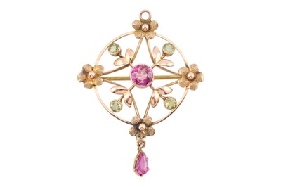 Lot 52 - 9CT GOLD ART NOUVEAU GEM SET PENDANT BROOCH