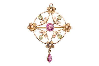 Lot 52 - 9CT GOLD ART NOUVEAU GEM SET PENDANT BROOCH