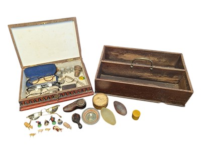 Lot 454 - EARLY 20TH CENTURY COLLECTION OF VINTAGE CURIOS