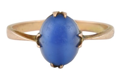 Lot 527 - EARLY 20TH CENTURY CABOCHON RING