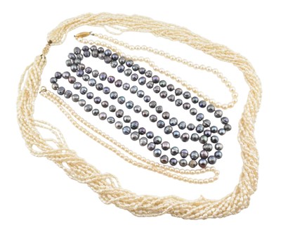 Lot 552 - COLLECTION OF PEARL JEWELLERY