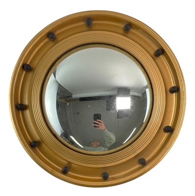 Lot 353 - 20TH CENTURY REGENCY-STYLE GILT CONVEX WALL MIRROR