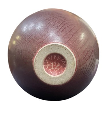 Lot 100 - PIPPIN DRYSDALE (AUSTRALIAN, 1943) - CERAMIC OVOID VASE