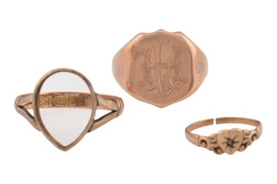 Lot 251 - COLLECTION OF THREE GOLD RINGS