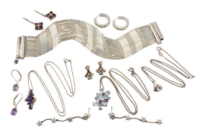 Lot 133 - COLLECTION OF SILVER & GEM SET JEWELLERY