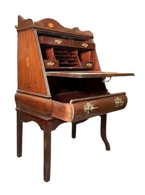Lot 357 - EDWARDIAN MAHOGANY & MARQUETRY INLAID DESK BUREAU