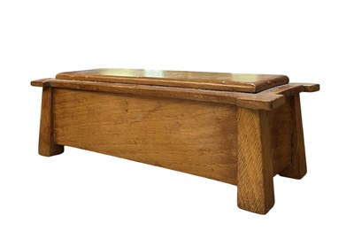Lot 139 - ARTS & CRAFTS EARLY 20TH CENTURY WALNUT JEWELLERY CASKET BOX