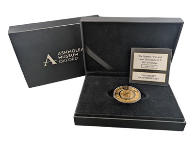 Lot 6 - 1957 QUEEN ELIZABETH II GOLD SOVEREIGN