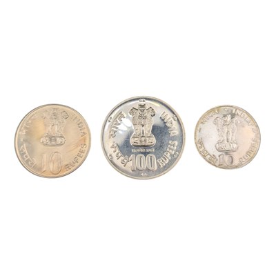 Lot 130 - 1981 INDIA WORLD FOOD DAY SILVER ONE HUNDRED RUPEES