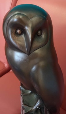 Lot 237 - FORMER BRISTOL ZOO GARDENS - OWL SCULPTURE / STATUE