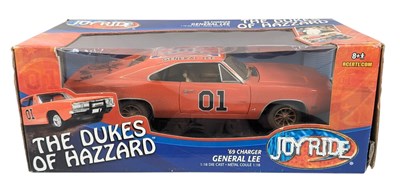 Lot 165 - THE DUKES OF HAZZARD - JOHN SCHNEIDER SIGNED 1/18 GENERAL LEE JOYRIDE