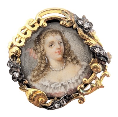 Lot 6 - 19TH CENTURY ART NOUVEAU FRENCH PORTRAIT MINIATURE BROOCH PIN