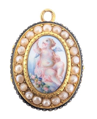 Lot 123 - FRENCH GOLD ENAMEL LOCKET PENDANT