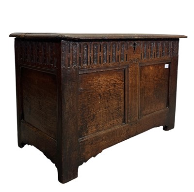 Lot 403 - 17TH CENTURY OAK SIX-PLANK COFFER CHEST