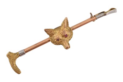 Lot 47 - EARLY 20TH CENTURY 15CT GOLD FOX BROOCH PIN