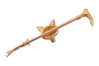 Lot 47 - EARLY 20TH CENTURY 15CT GOLD FOX BROOCH PIN