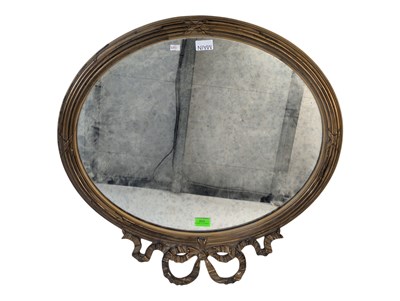 Lot 868 - A FRENCH INSPIRED EARLY 20TH CENTURY GILTWOOD WALL MIRROR
