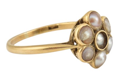 Lot 64 - 18CT GOLD & PEARL CLUSTER RING