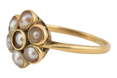 Lot 64 - 18CT GOLD & PEARL CLUSTER RING