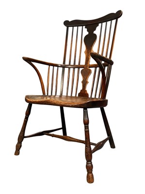 Lot 579 - 18TH CENTURY ASH & ELM WINDSOR COMBE BACK CHAIR