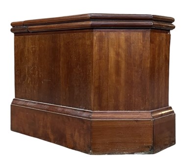 Lot 563 - 19TH CENTURY VICTORIAN MAHOGANY TOILET COVER