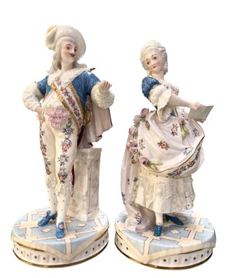 Lot 19 - PAIR OF 19TH CENTURY FRENCH FIGURES OF A GALLANT & HIS LADY BY PSEUDO MEISSEN