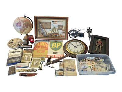 Lot 264 - ASSORTMENT OF 20TH CENTURY VINTAGE COLLECTABLE ITEMS