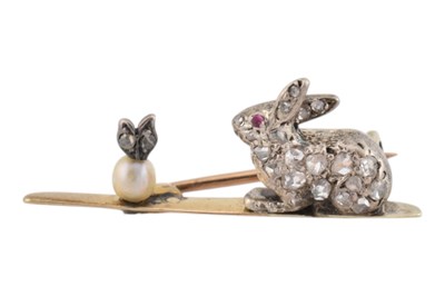 Lot 12 - 19TH CENTURY DIAMOND RABBIT PEARL & RUBY BROOCH PIN
