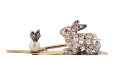 Lot 12 - 19TH CENTURY DIAMOND RABBIT PEARL & RUBY BROOCH PIN