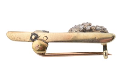 Lot 12 - 19TH CENTURY DIAMOND RABBIT PEARL & RUBY BROOCH PIN