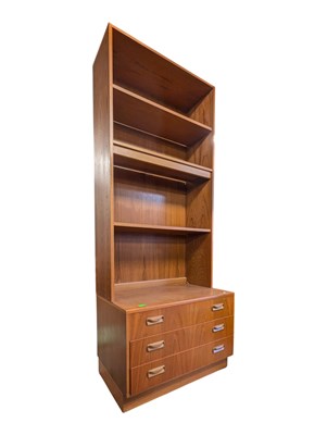 Lot 621 - G PLAN FURNITURE - FRESCO RANGE - MID CENTURY TEAK CHEST OF DRAWERS