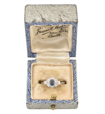 Lot 53 - ART DECO SAPPHIRE & DIAMOND RING